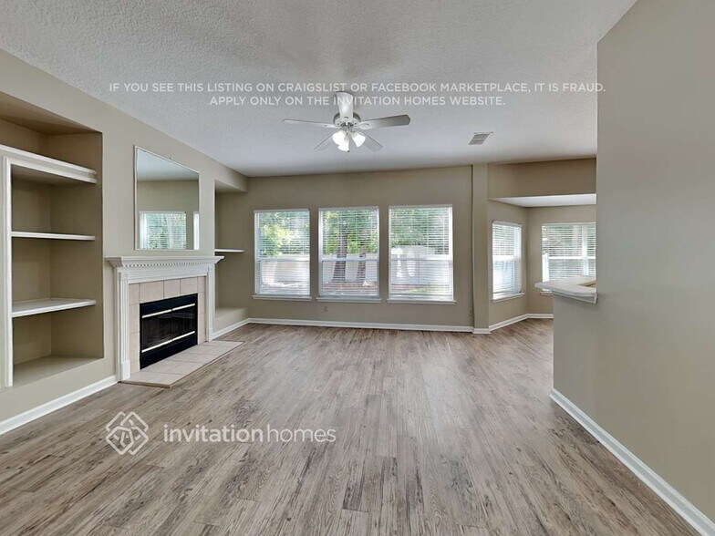 Building Photo - 209 Crooked Ct