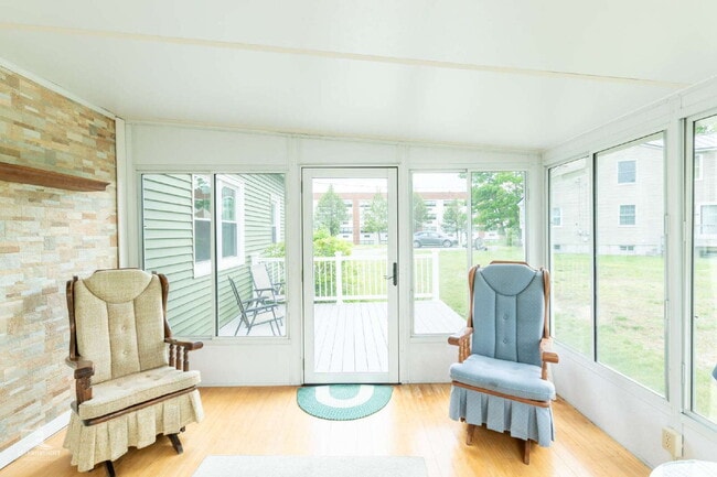 Building Photo - Charming 3BR South Portland Single-Family Home | Sunroom, Garage, Basement Storage & Spacious Yard