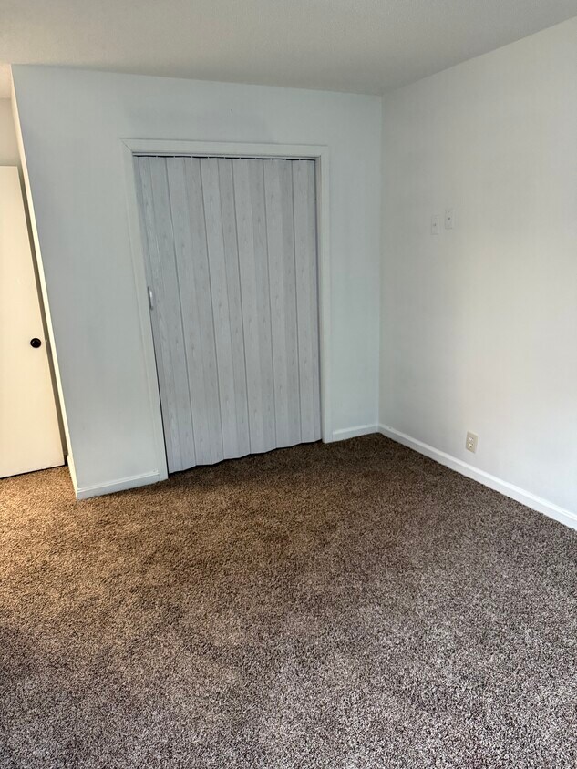 Building Photo - 6523 Heathervale Ct