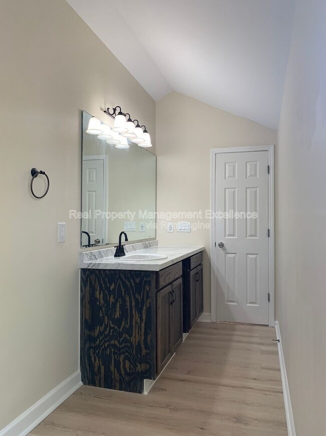 Building Photo - 5611 Sojourn Dr