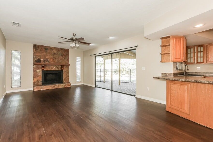 Building Photo - 5337 Northdale Blvd