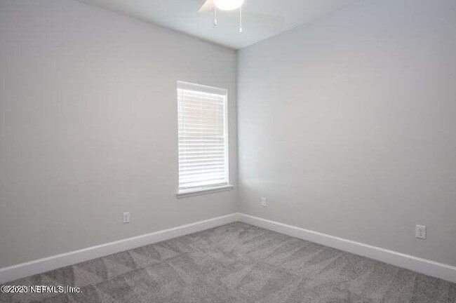 Building Photo - 55 Bluebonnet Way