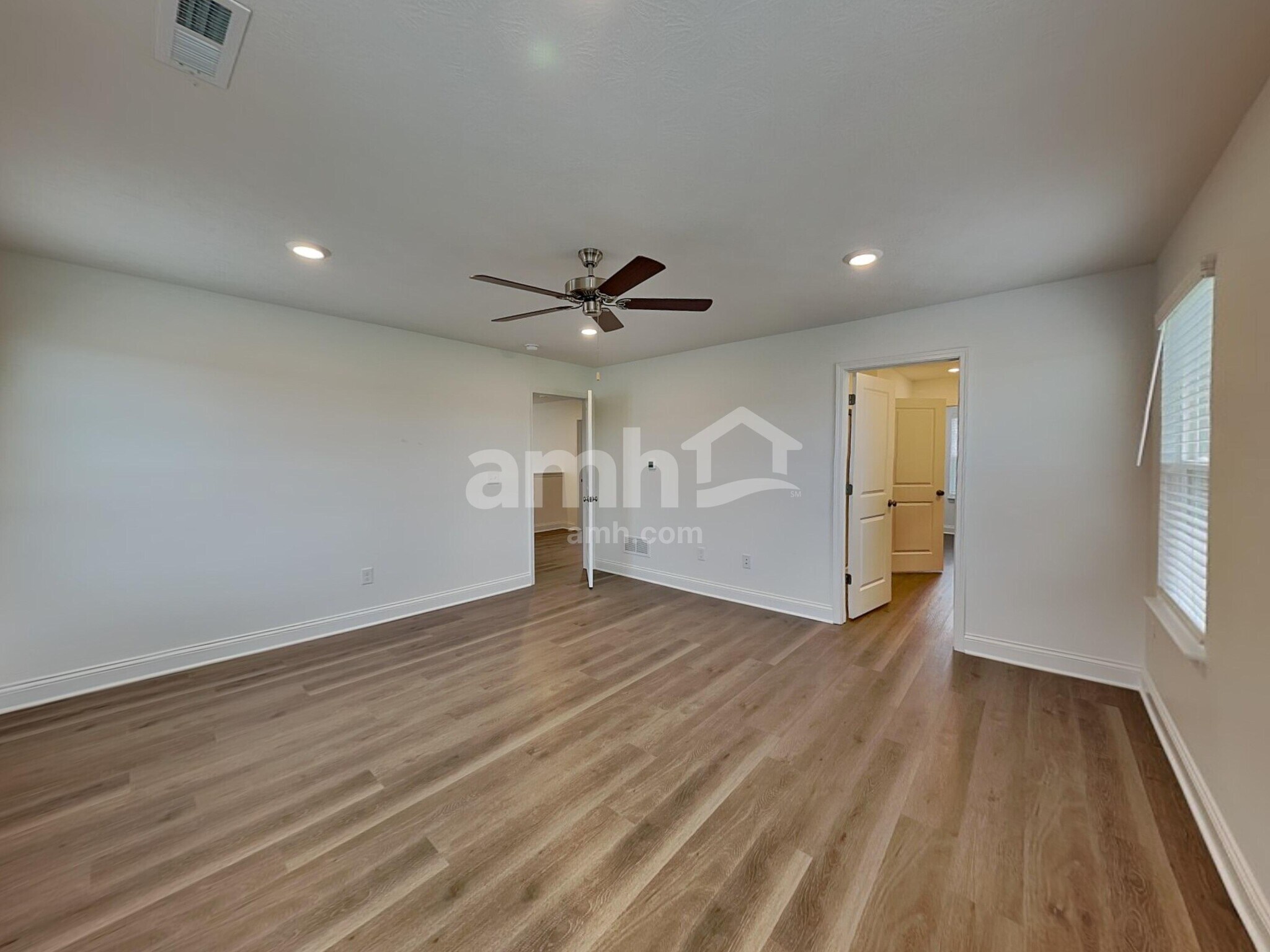 Building Photo - 318 Pine Hill Court