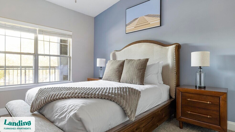 Building Photo - 100 Crossing Blvd