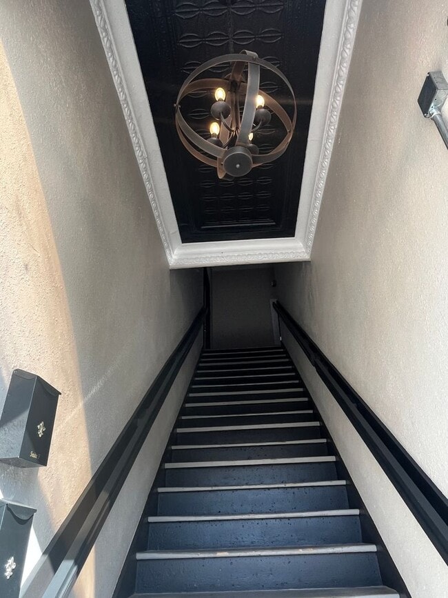 Building Photo - Commercial or residential loft unit available in Historic  Downtown Russellville