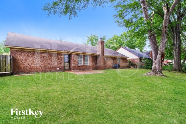 Building Photo - 6783 Seven Valley Dr