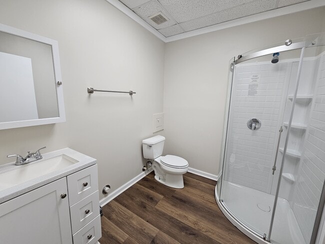 Building Photo - 1198 Holly Springs Rd