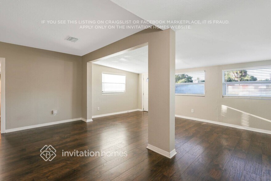 Building Photo - 741 37th Ave S