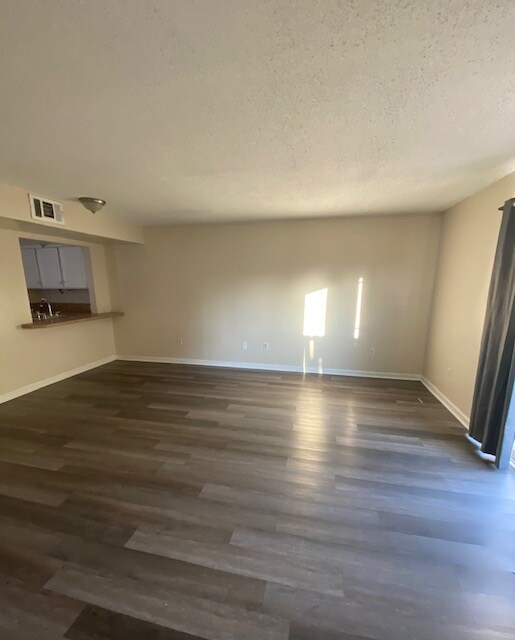 Building Photo - 8284 Innovation Park Dr