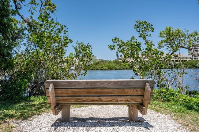 Building Photo - RARELY AVAILABLE!  3BED/2BATH POOL HOME FOR RENT-SARASOTA, FL $2995.00