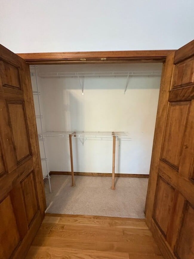 Building Photo - Beautiful Home in Peoria just off of University St. 3 Bedroom / 3.5 Bath