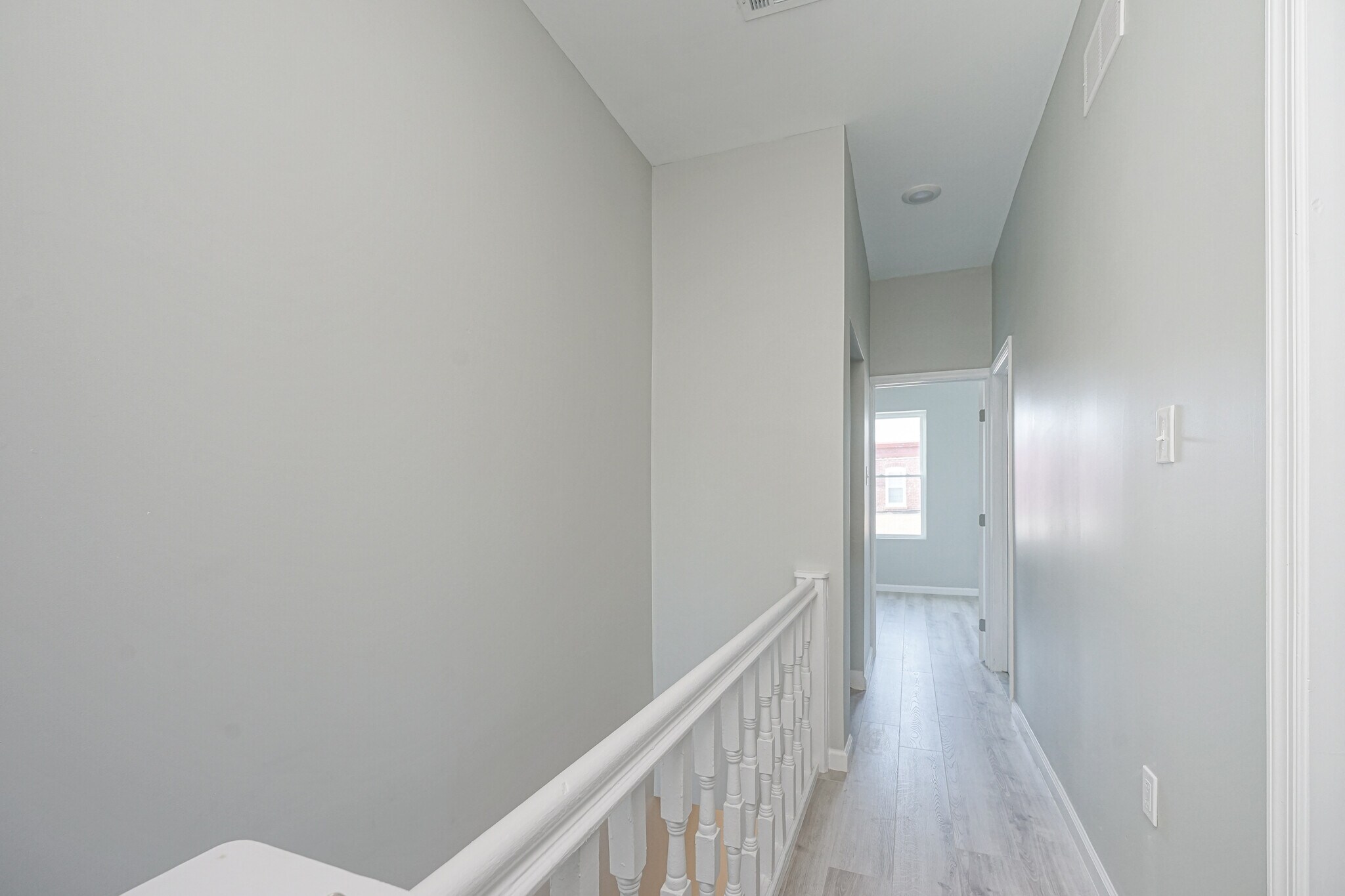 Building Photo - 1315 S 30th St