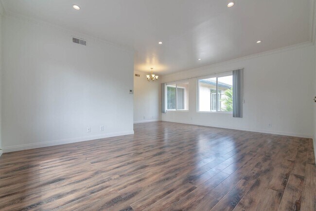 Interior Photo - sta1060