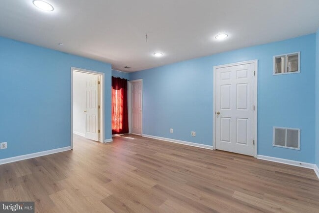 Building Photo - 5161 Sapphire Sky Ln