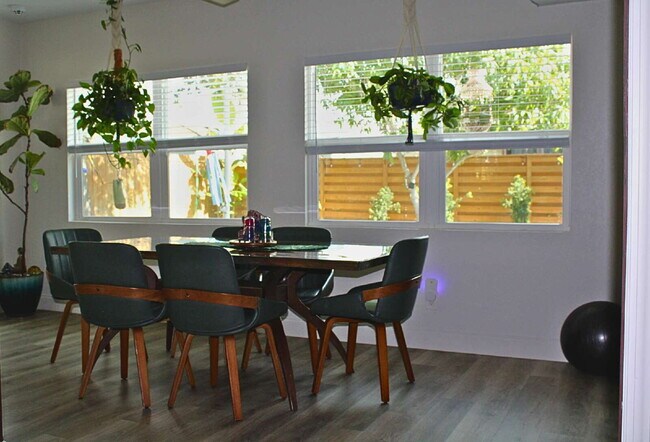 Building Photo - Coastal Elegance Awaits: Stunning 3-Bed, 3-Bath Retreat in Cocoa Beach