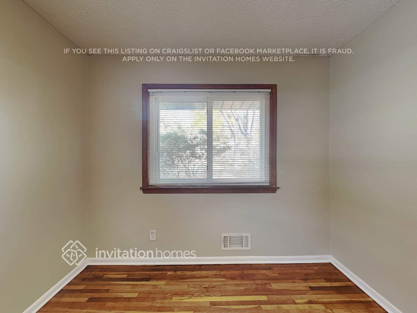 Building Photo - 600 57th Ave NE