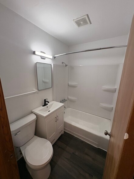 Bathroom - 8641 W Lapham St