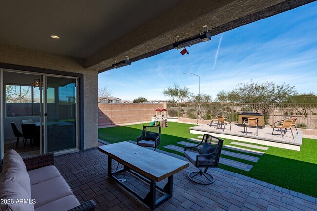 Building Photo - 10812 E Tesla Ave