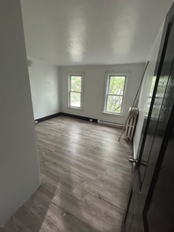 Building Photo - 716 E Mahanoy St