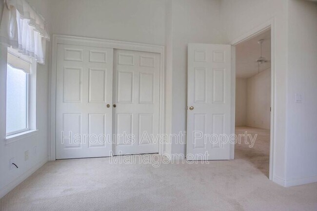 Building Photo - 1844 Dora Dr