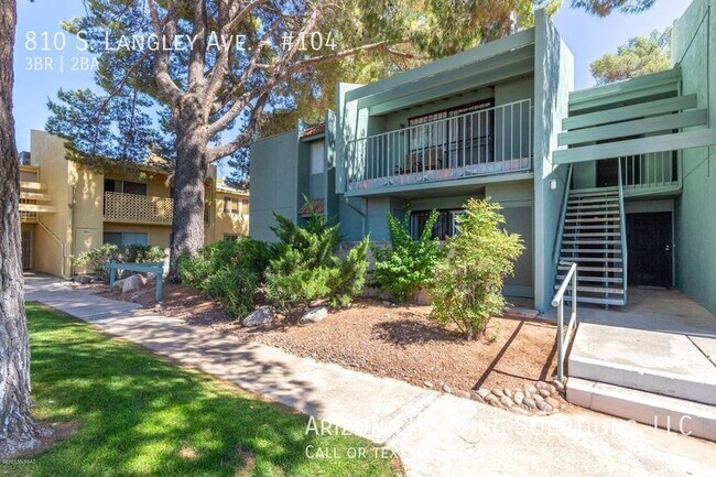 Primary Photo - 810 S Langley Ave