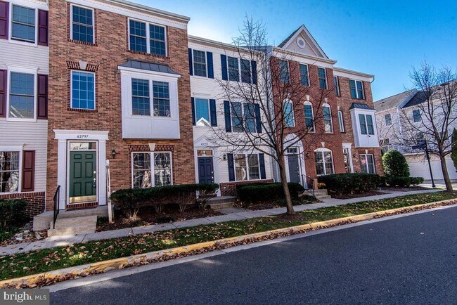 Building Photo - 42797 Flannigan Terrace