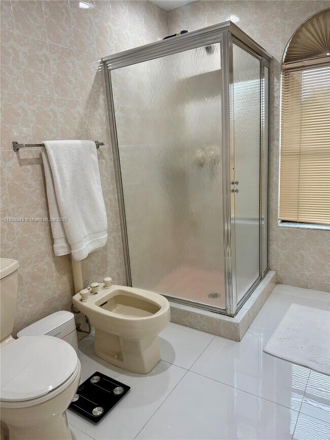 Building Photo - 11829 SW 105th Terrace