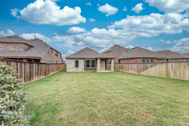 Building Photo - 15211 Stuart Bat Cave Ln