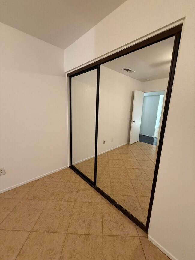 Building Photo - 32550 Shifting Sands Trail