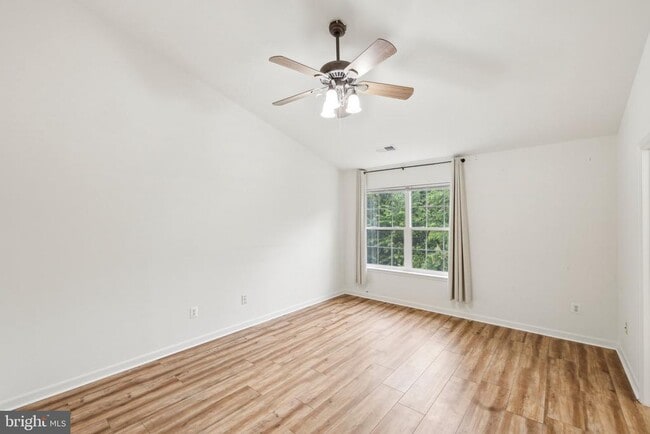 Building Photo - 8233 Ramseur Pl