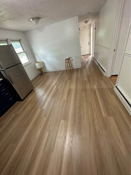 Building Photo - 150 Judd Ave