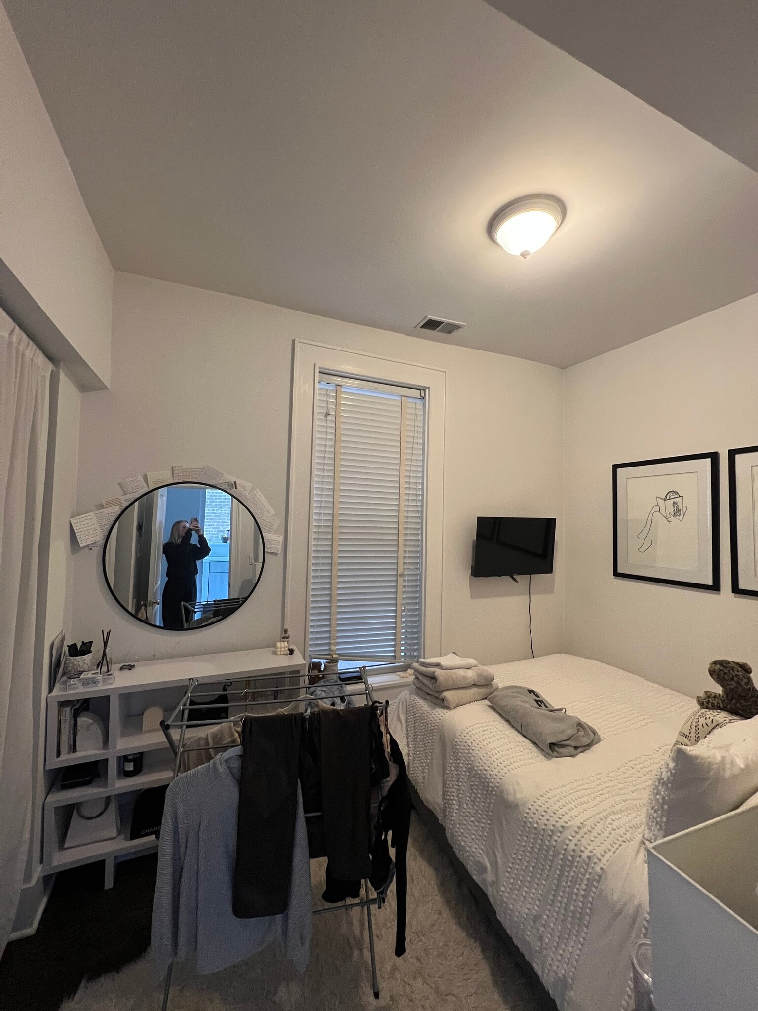 Building Photo - 2111 N Dayton St