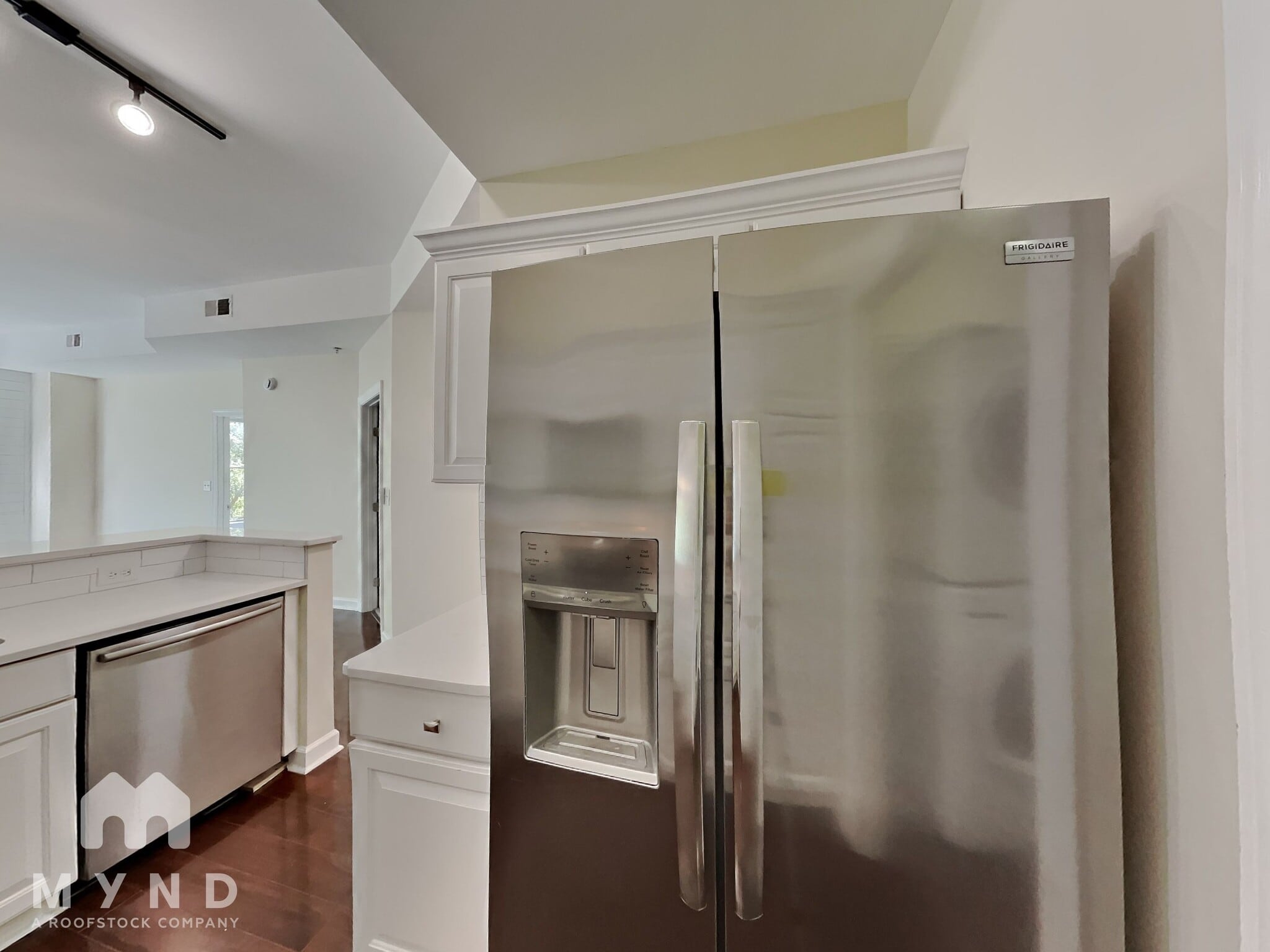 Building Photo - 200 S Dawson St