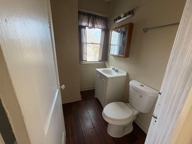 Building Photo - 14809 Harvard Ave