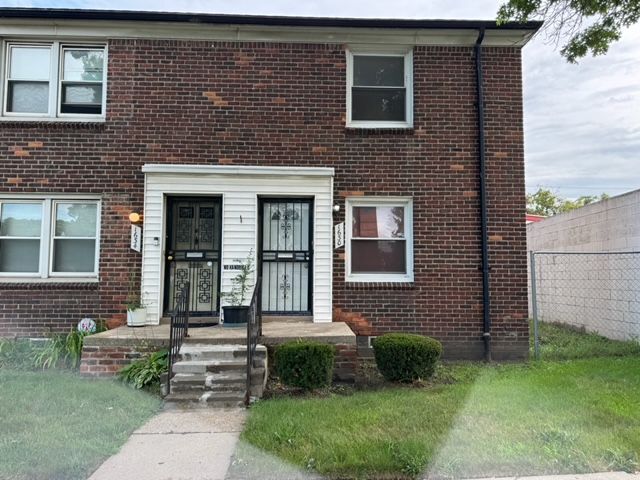 Primary Photo - 1630 Outer Dr E