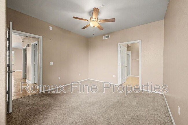 Building Photo - 5303 N 7th St