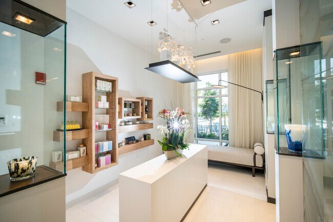 Building Photo - 7943 Talavera Pl