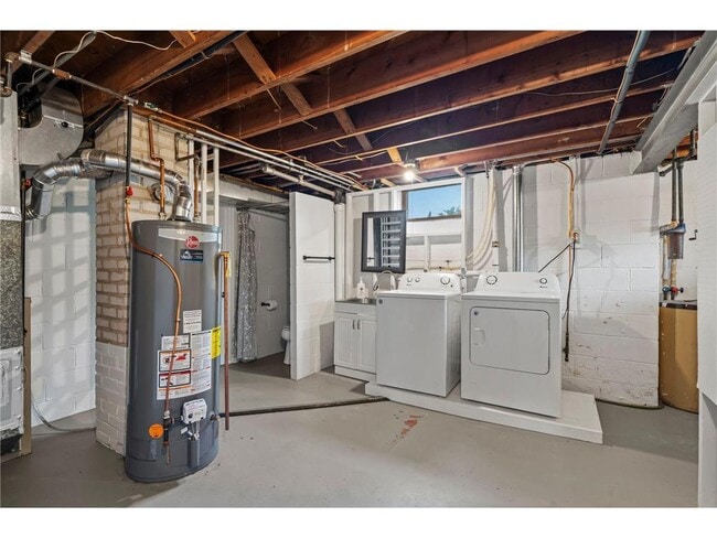 Building Photo - 1435 Englert Rd