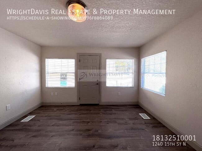 Building Photo - 1240 15th St N