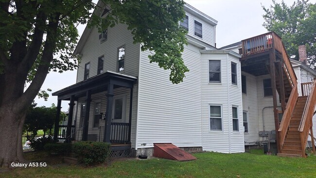 Building Photo - 24 Hampden St