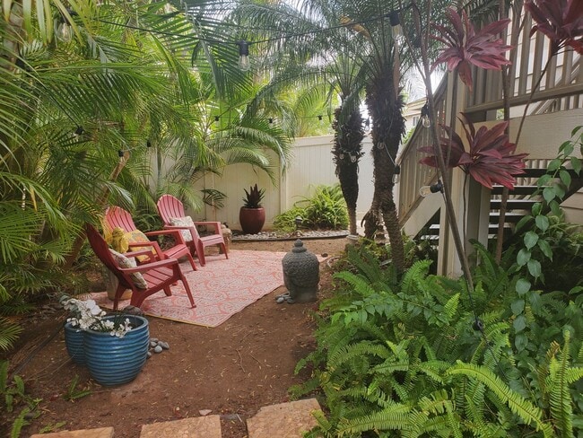 Building Photo - Furnished unit in Kihei
