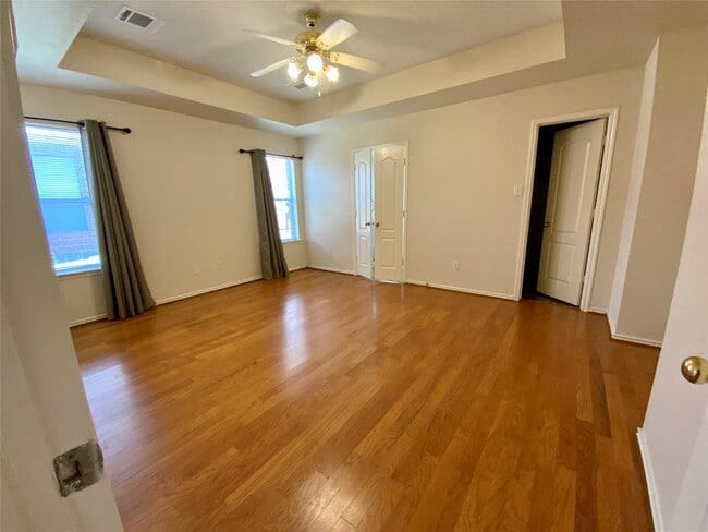 Building Photo - 8310 Diamond Way Ct