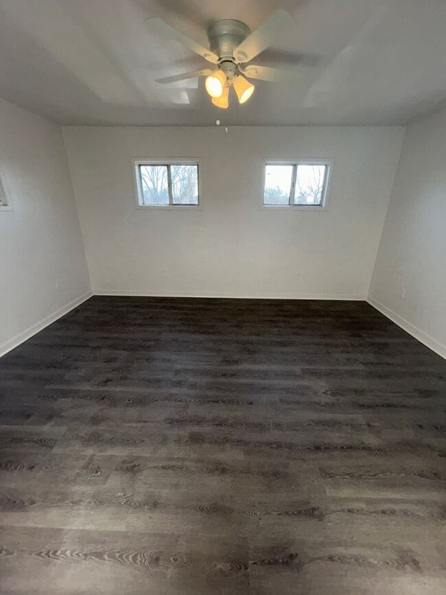 Building Photo - For Lease