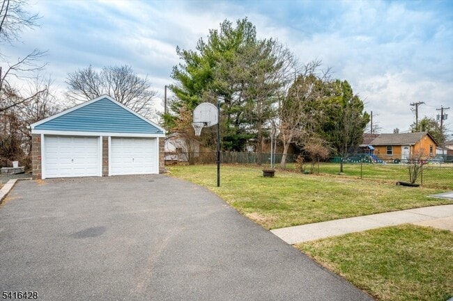 Building Photo - 432 Rosetta Pl