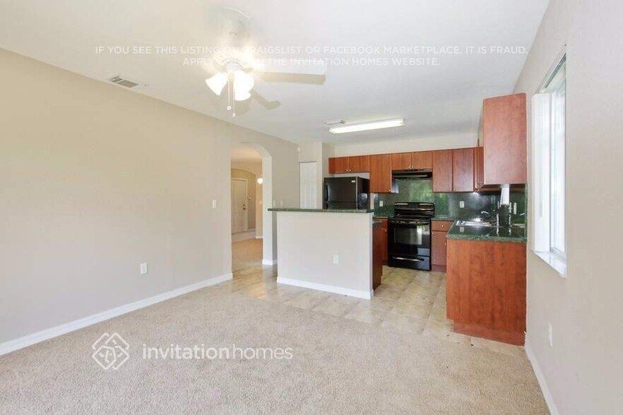 Building Photo - 26331 SW 134th Ct