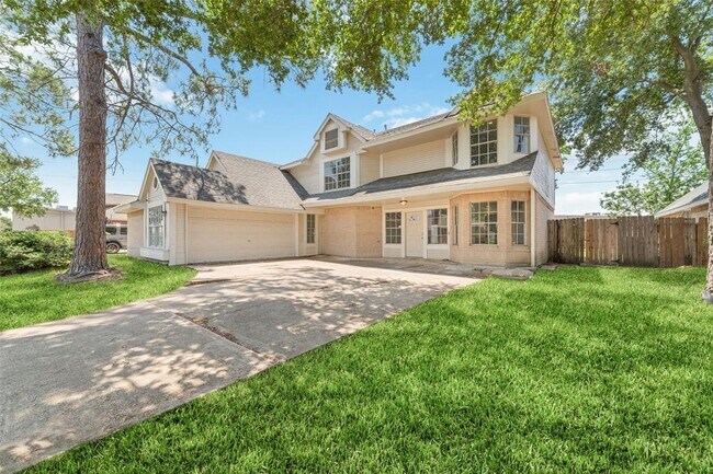 Building Photo - 14651 Via Del Norte Dr