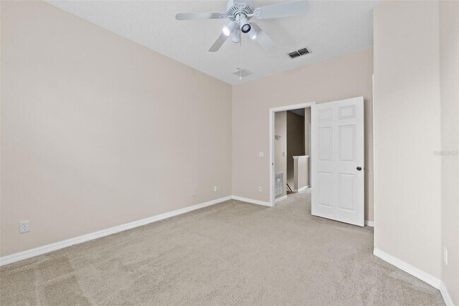 Building Photo - 10325 Manderley Way