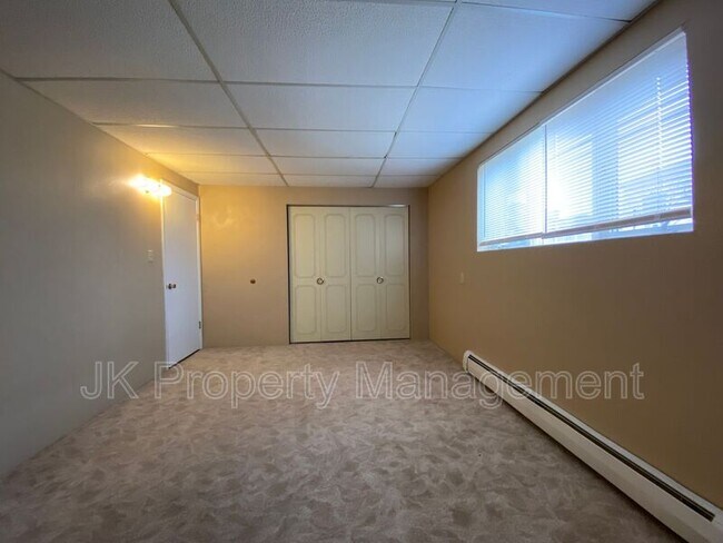 Building Photo - 1401-142B Street S