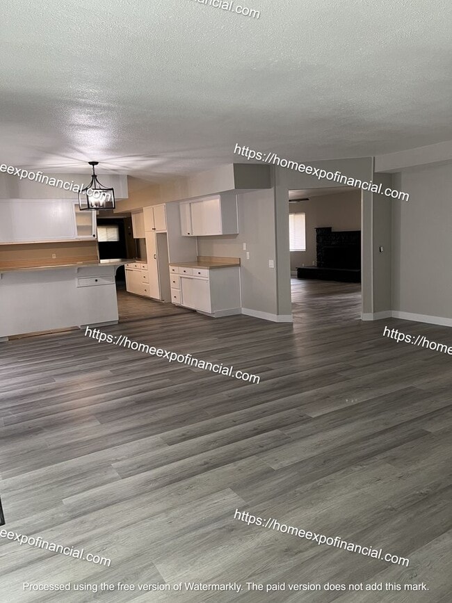 Building Photo - Nice Home For Rent