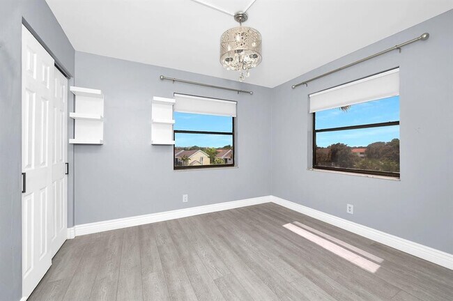 Building Photo - 9355 SW 8th St